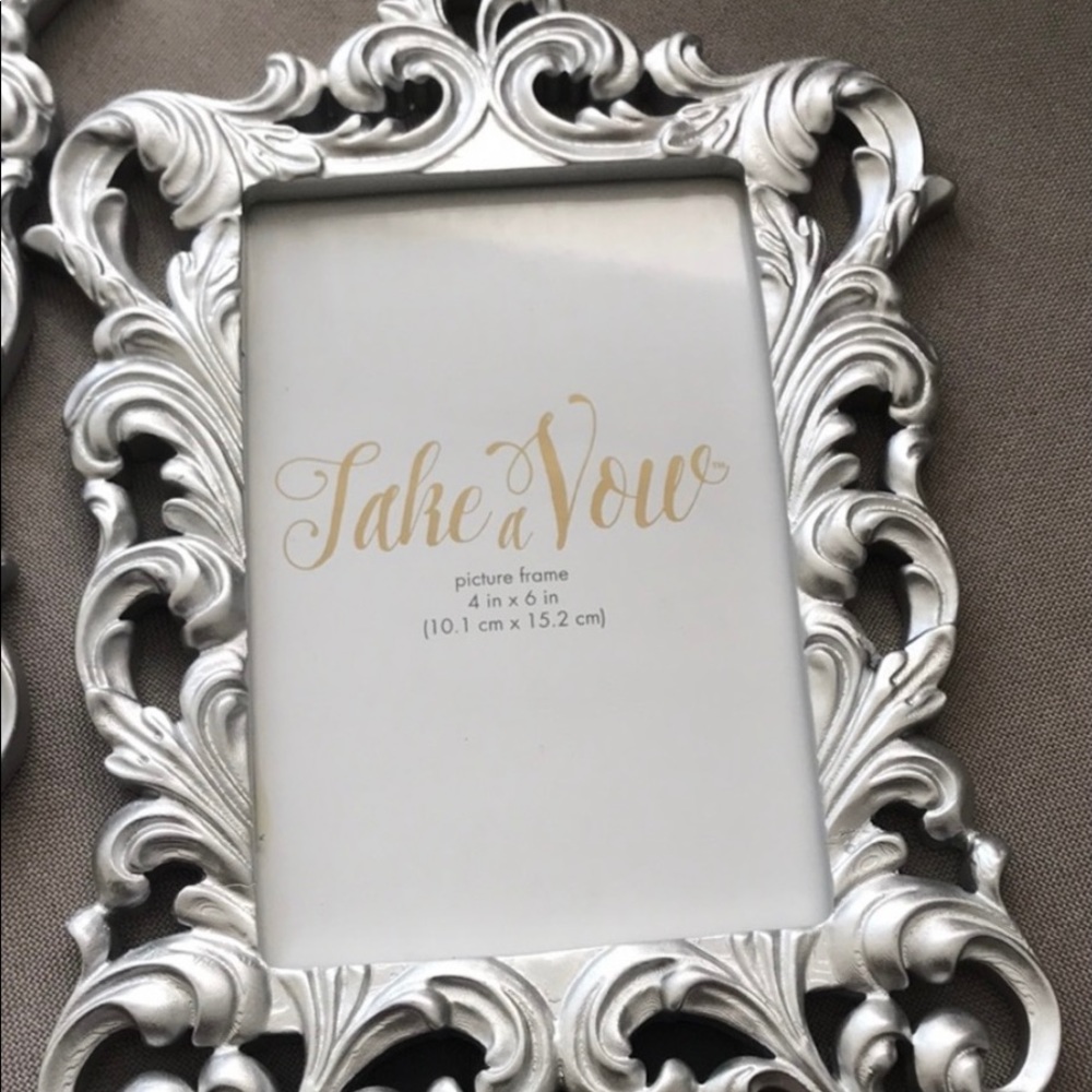 Silver Ornate 4 x 6 Picture Frame